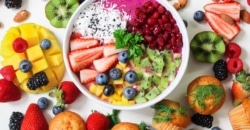 Smoothie Bowls Ein Löffel Gesundheit oder Zuckerfalle